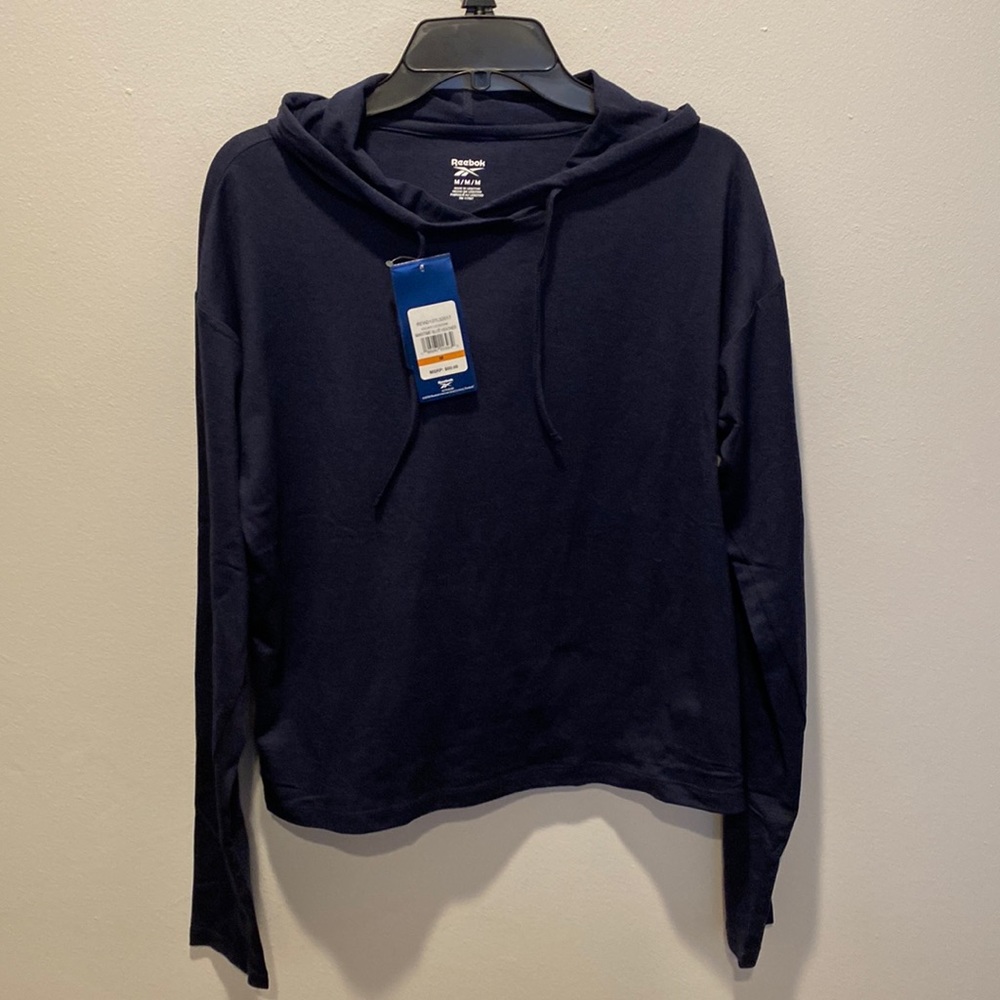 Reebok hooded Shirt women size M NWT